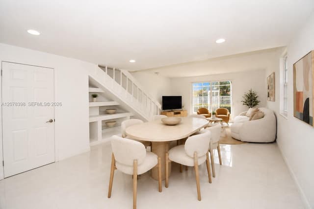 700 Sorrento Dr, Weston FL 33326 - Weston, FL - Photo 7