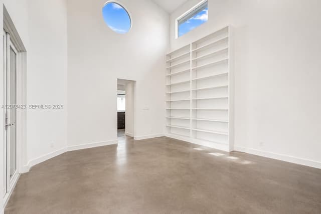 937 NE 171st St, Miami FL 33162 - Miami, FL - Photo 3