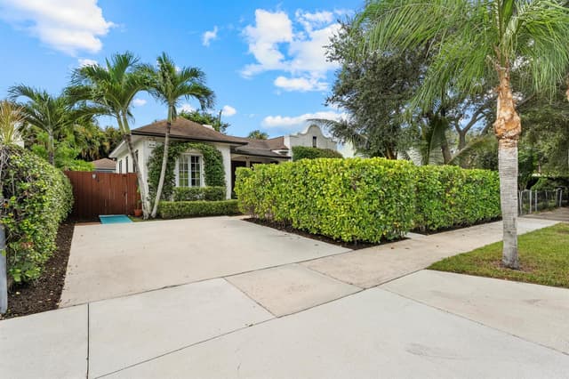 416 WESTWOOD Road, West Palm Beach FL 33401 - West Palm Beach, FL - Photo 3