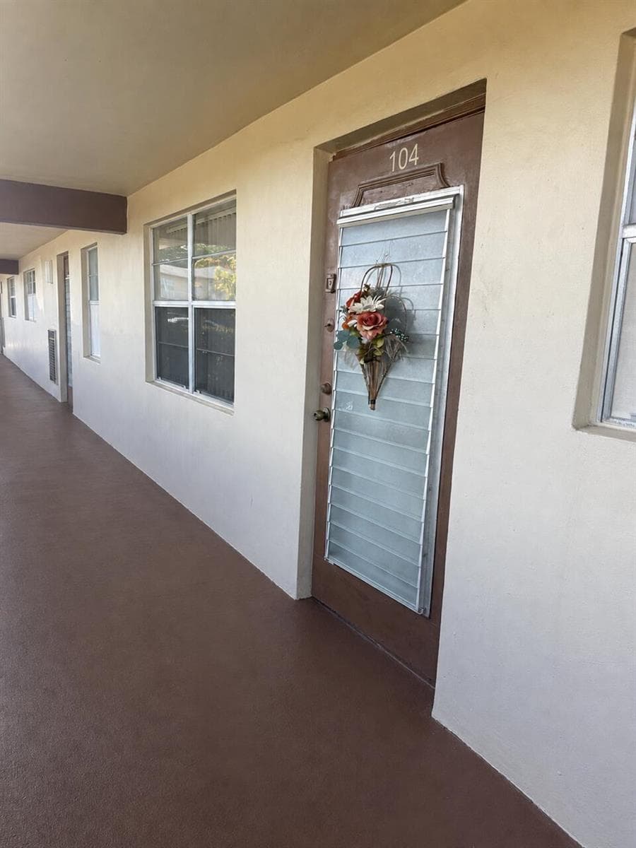 7500 NW 5TH Place # 104, Margate FL 33063