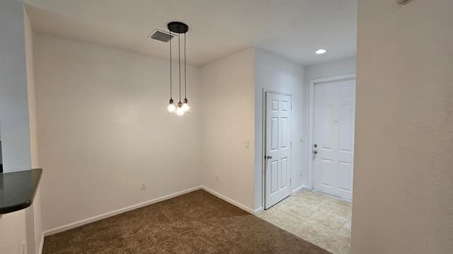 2022 ISLAND Drive, Riviera Beach FL 33404 - Riviera Beach, FL - Photo 5