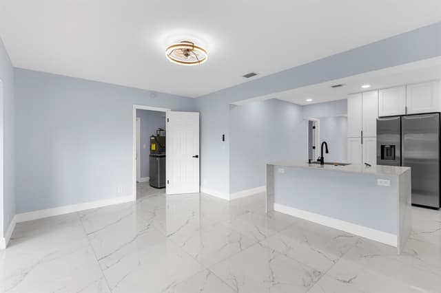 1772 NW 38th Street, Oakland Park FL 33309 - Oakland Park, FL - Photo 4