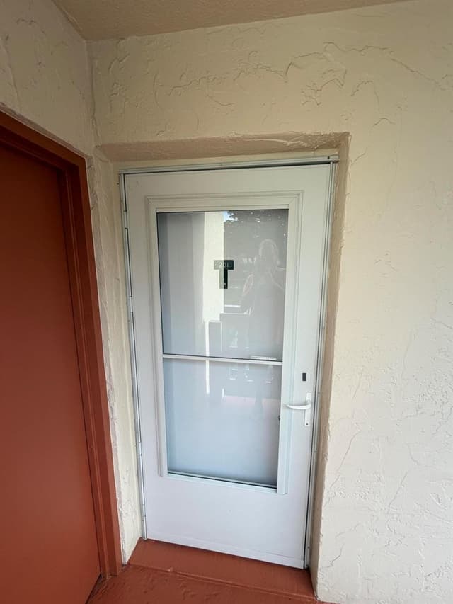 206 SE 10TH Street # 201, Dania Beach FL 33004 - Dania Beach, FL - Photo 5