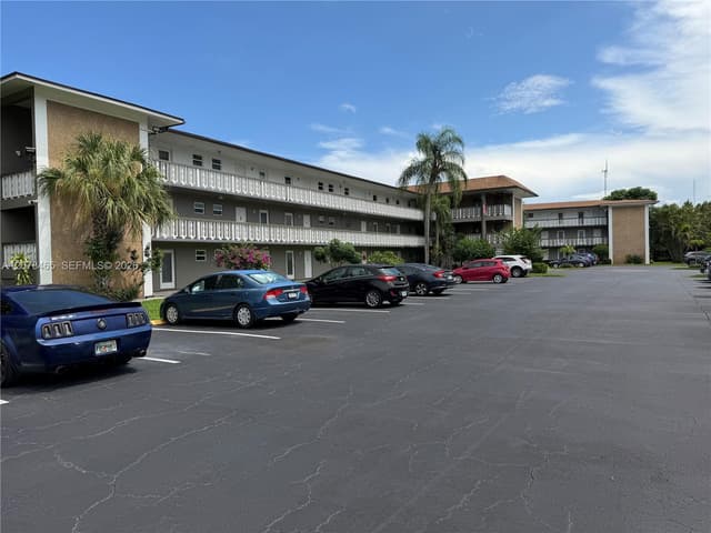 5200 Washington St # 207, Hollywood FL 33021 - Hollywood, FL - Photo 2