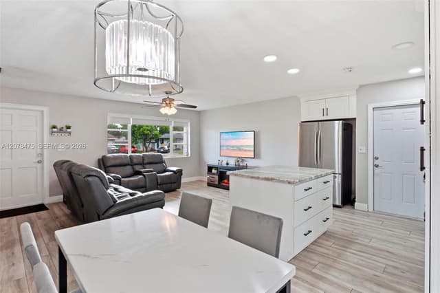 8397 NW 25th Ct, Sunrise FL 33322 - Sunrise, FL - Photo 6