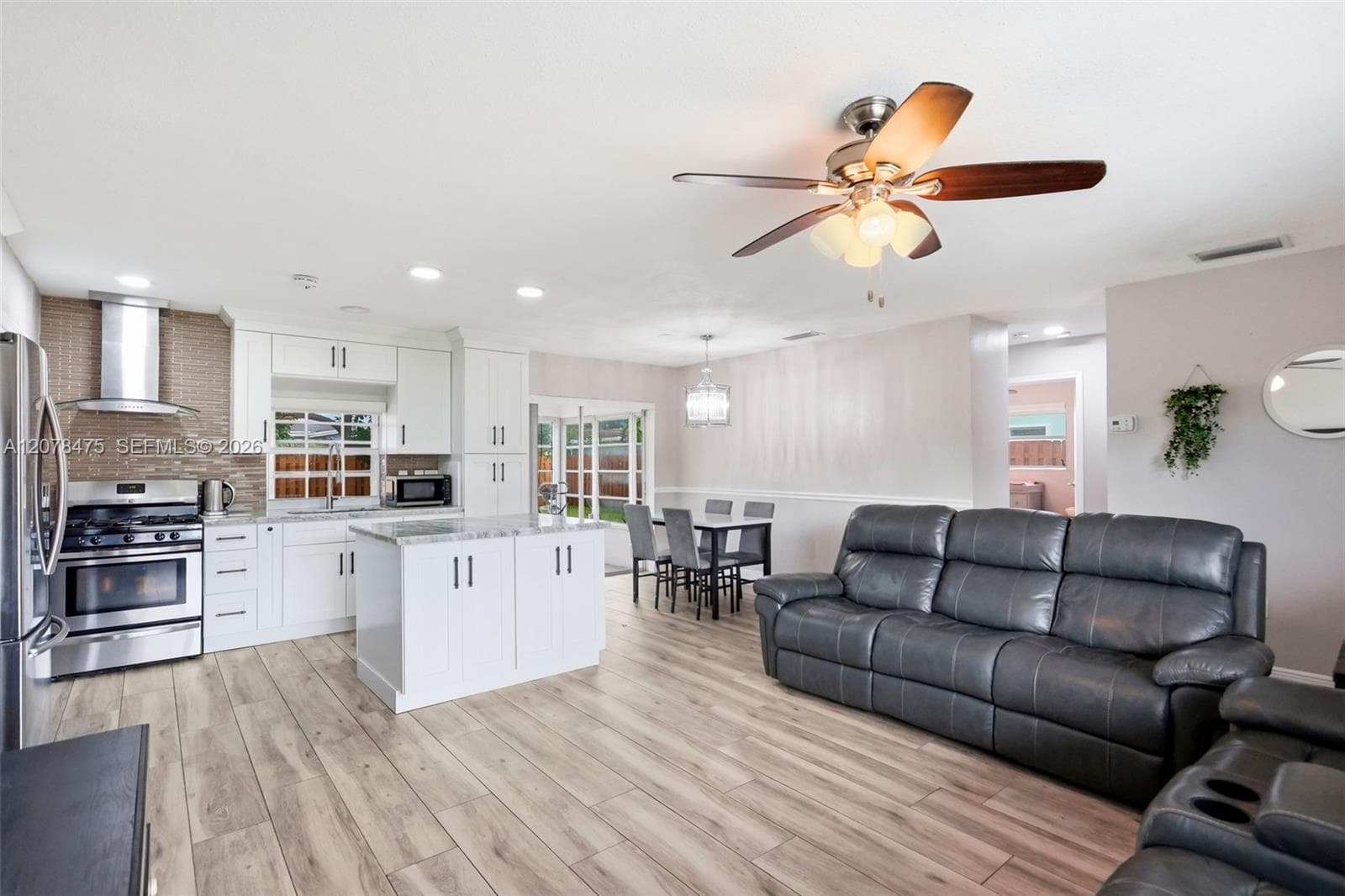 8397 NW 25th Ct, Sunrise FL 33322 - Sunrise, FL - Photo 1