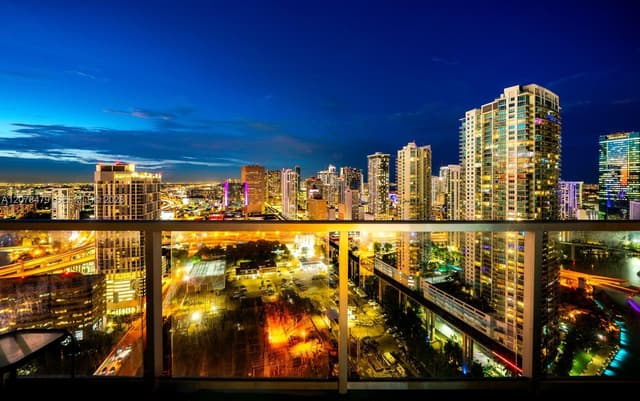 185 SW 7th St # 3609, Miami FL 33130 - Miami, FL - Photo 3