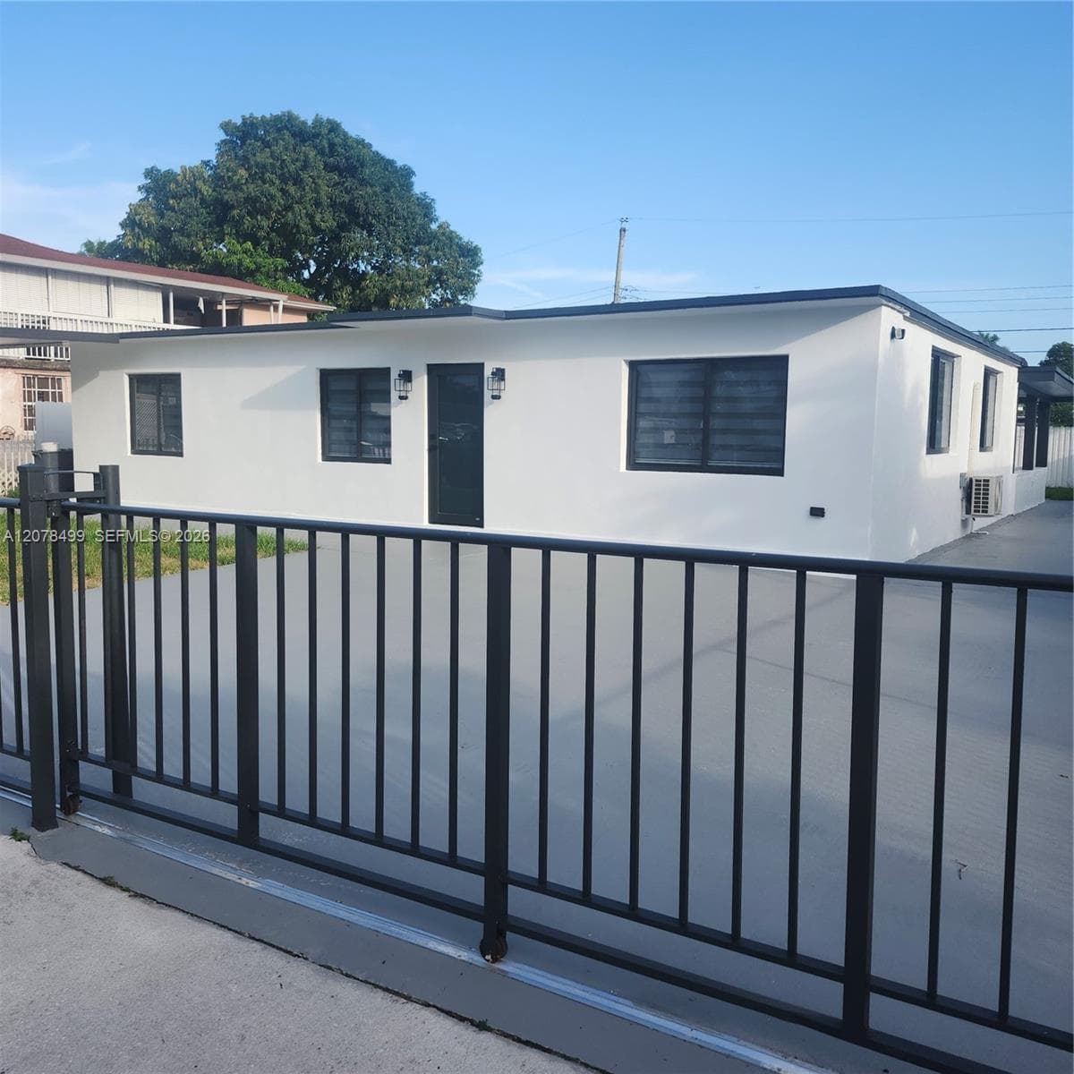 730 E 17th St, Hialeah FL 33010 - Hialeah, FL - Photo 1