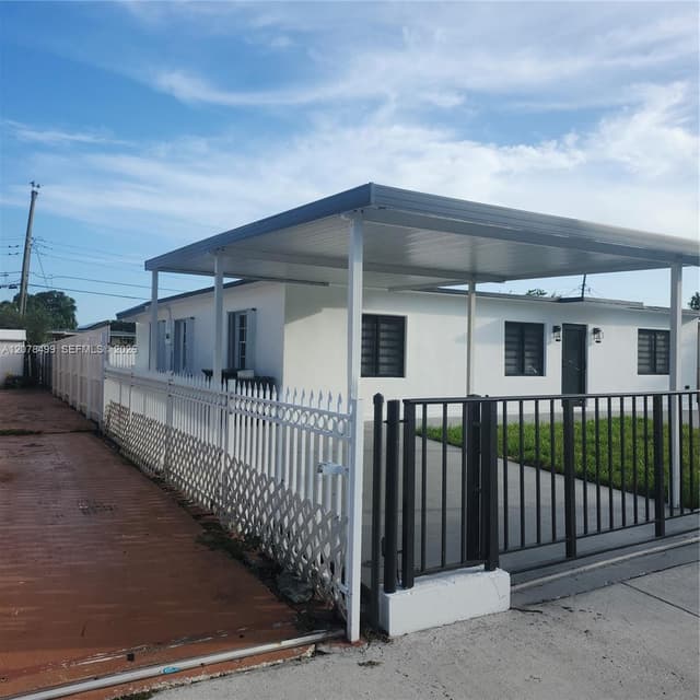 730 E 17th St, Hialeah FL 33010 - Hialeah, FL - Photo 5