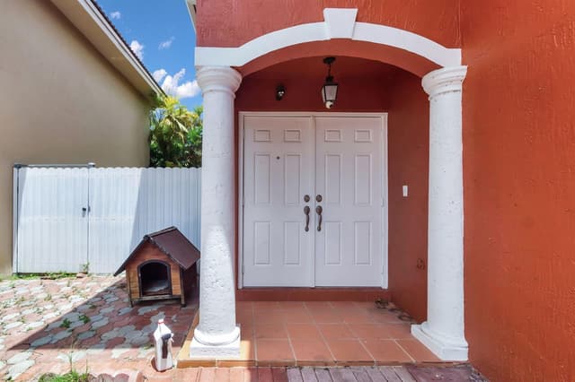 15351 SW 40TH Terrace, Miami FL 33185 - Miami, FL - Photo 4