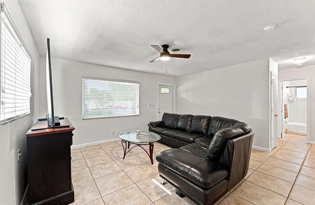 2908 NW 48TH Street, Tamarac FL 33309 - Tamarac, FL - Photo 7