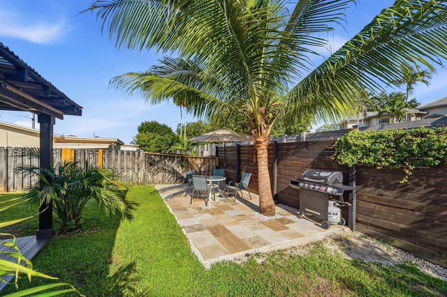 2908 NW 48TH Street, Tamarac FL 33309 - Tamarac, FL - Photo 3