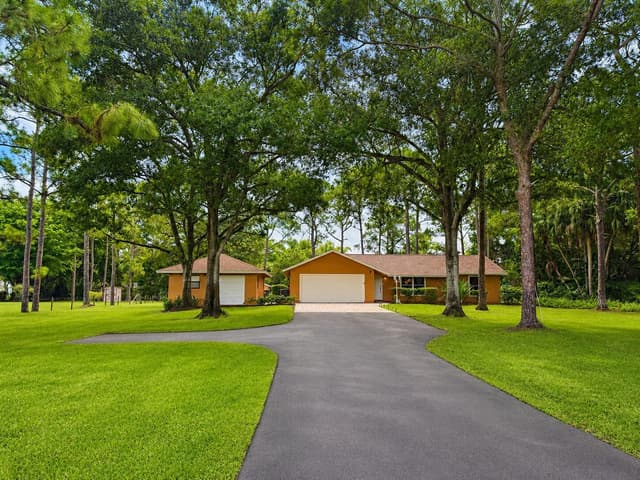 17212 130th Avenue N, Jupiter FL 33478 - Jupiter, FL - Photo 2