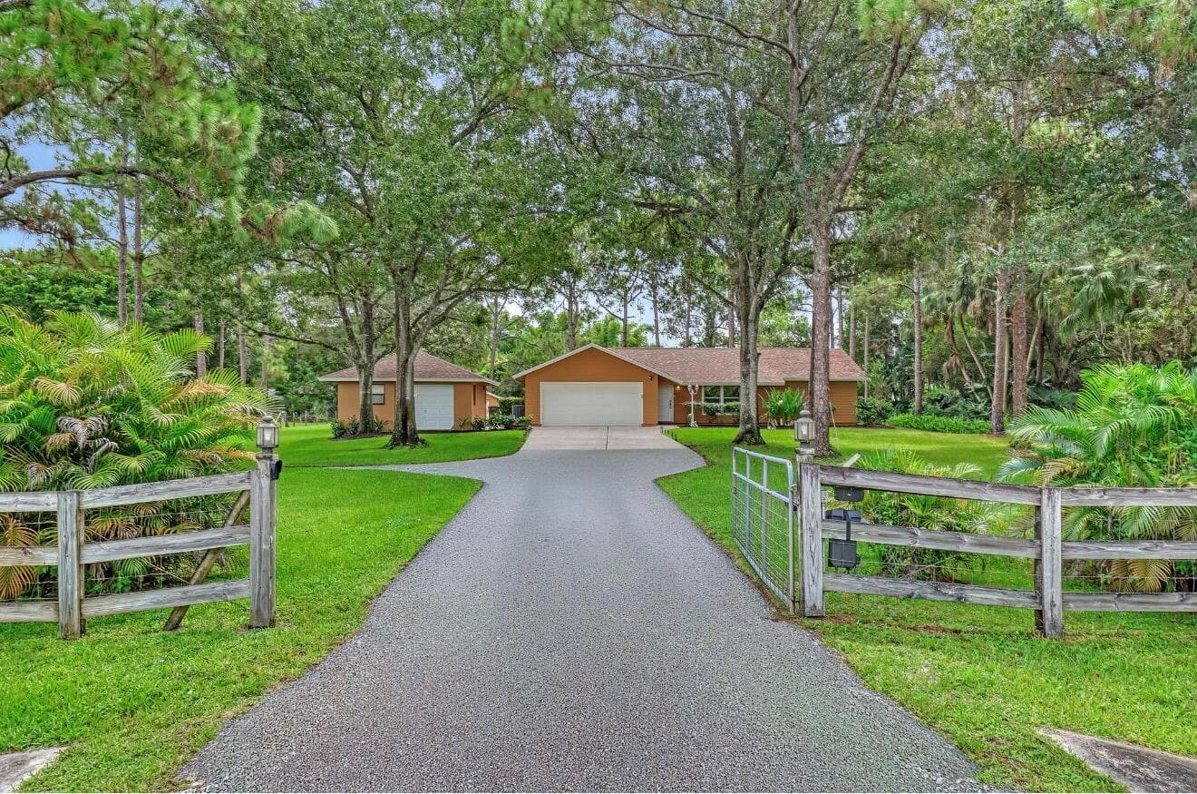 17212 130th Avenue N, Jupiter FL 33478 - Jupiter, FL - Photo 1