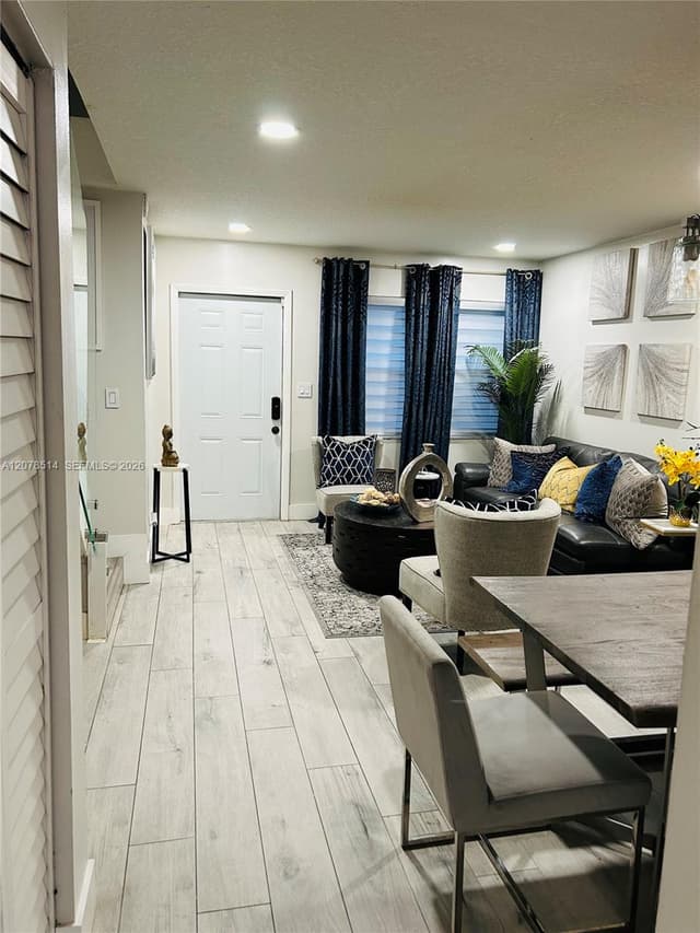 9835 Riverside Dr # 39, Coral Springs FL 33071 - Coral Springs, FL - Photo 5