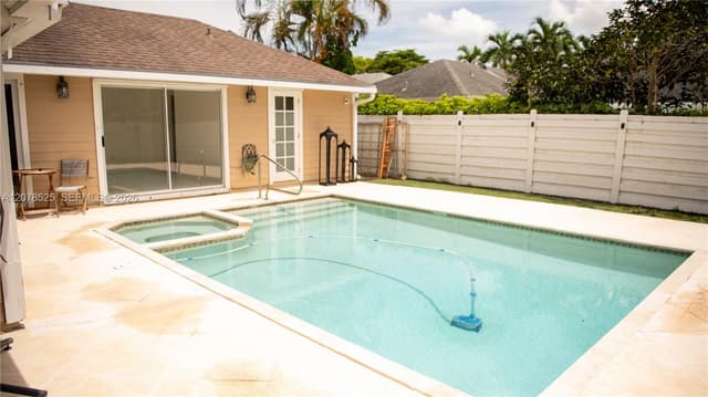 14045 SW 103rd Ter, Miami FL 33186 - Miami, FL - Photo 5