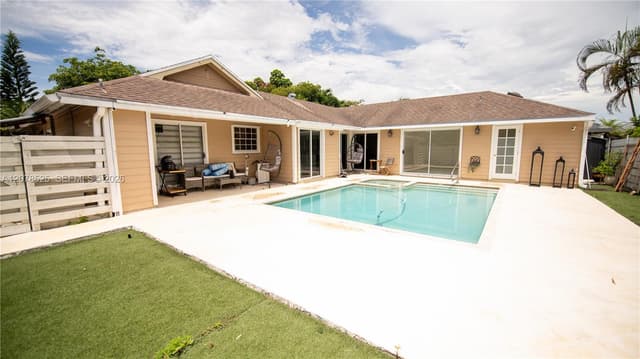 14045 SW 103rd Ter, Miami FL 33186 - Miami, FL - Photo 4