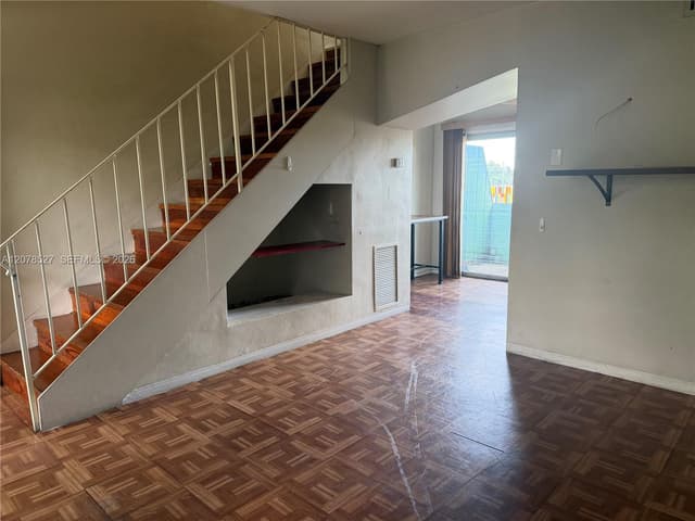 701 S Royal Poinciana Blvd # 12, Miami Springs FL 33166 - Miami Springs, FL - Photo 4