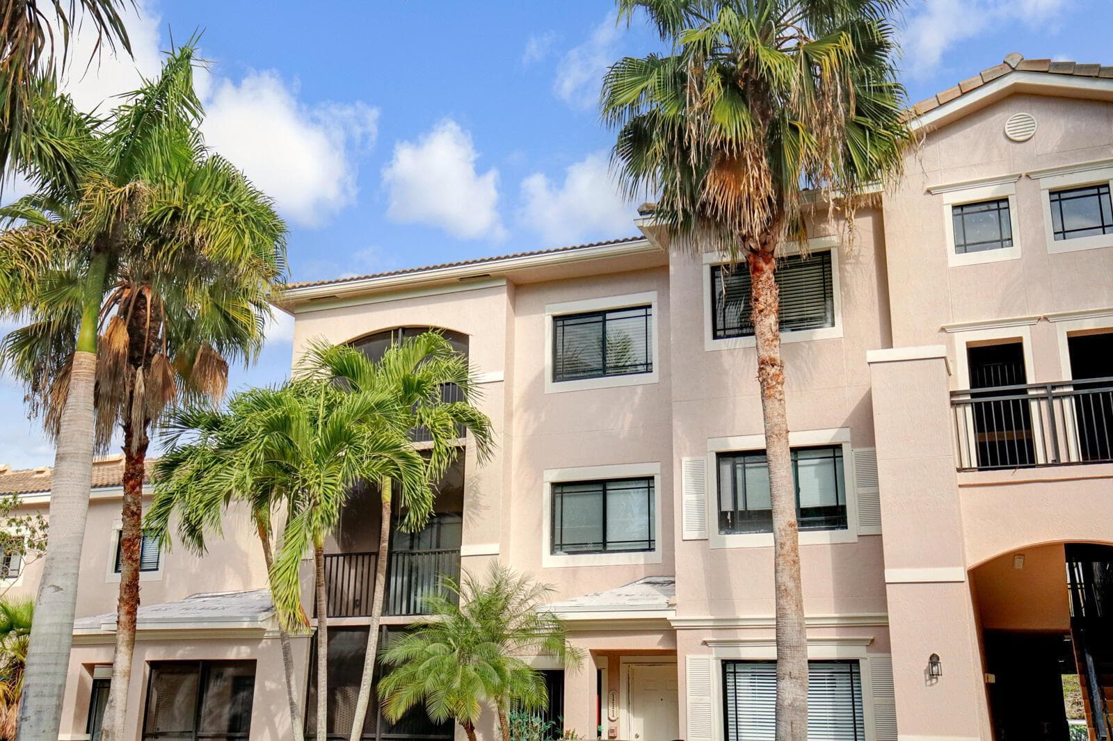 2801 SARENTO Place # 304, Palm Beach Gardens FL 33410 - Palm Beach Gardens, FL - Photo 1