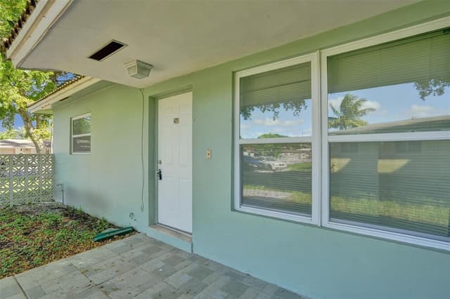 260 NE 41st Street, Oakland Park FL 33334 - Oakland Park, FL - Photo 6