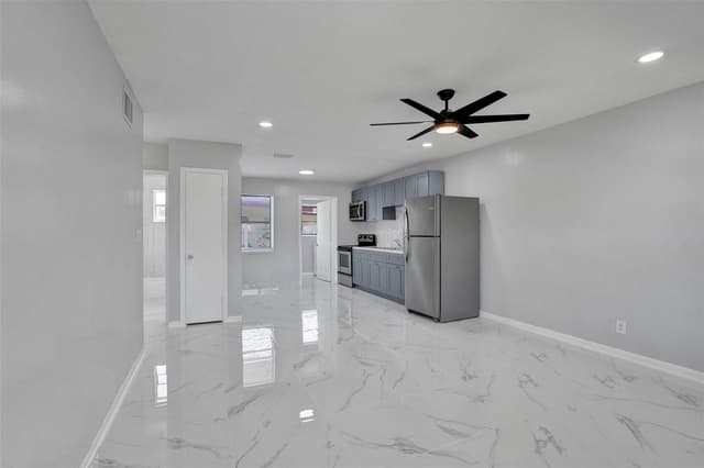 260 NE 41st Street, Oakland Park FL 33334 - Oakland Park, FL - Photo 7