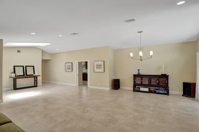 7301 NW 83rd Way, Tamarac FL 33321 - Tamarac, FL - Photo 7