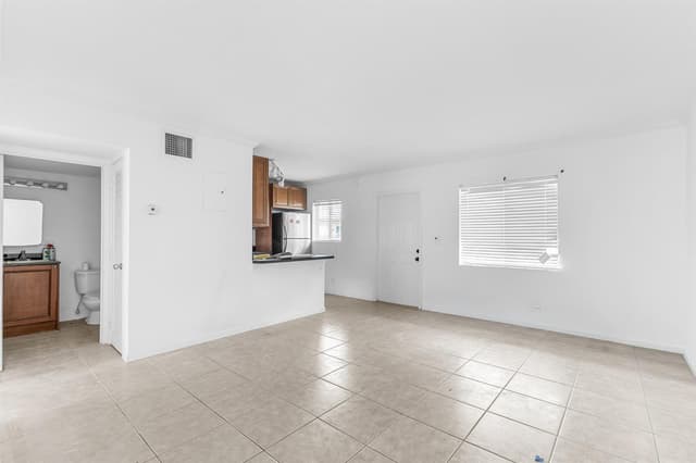 2655 NE 8th Avenue # 106, Wilton Manors FL 33334 - Wilton Manors, FL - Photo 6