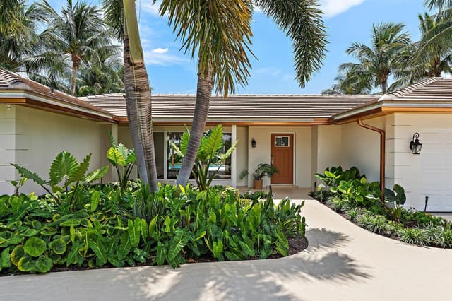1051 Coral Way, Singer Island FL 33404 - Singer Island, FL - Photo 3