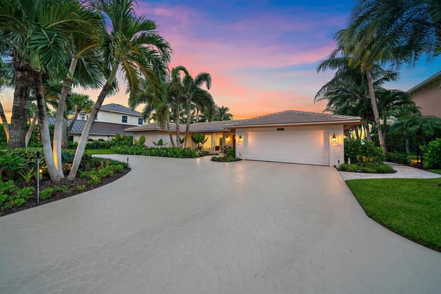 1051 Coral Way, Singer Island FL 33404 - Singer Island, FL - Photo 4
