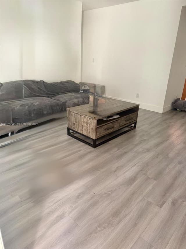 270 NE 169th St, North Miami Beach FL 33162 - North Miami Beach, FL - Photo 7