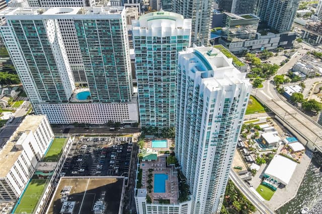 41 SE 5th St # 1117, Miami FL 33131 - Miami, FL - Photo 5