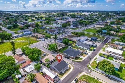 655 SW 5th St, Homestead FL 33030 - Homestead, FL - Photo 3