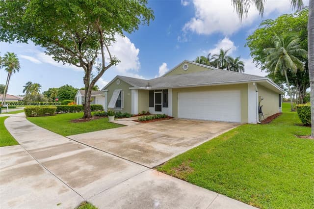 527 SE 27th Dr, Homestead FL 33033 - Homestead, FL - Photo 3