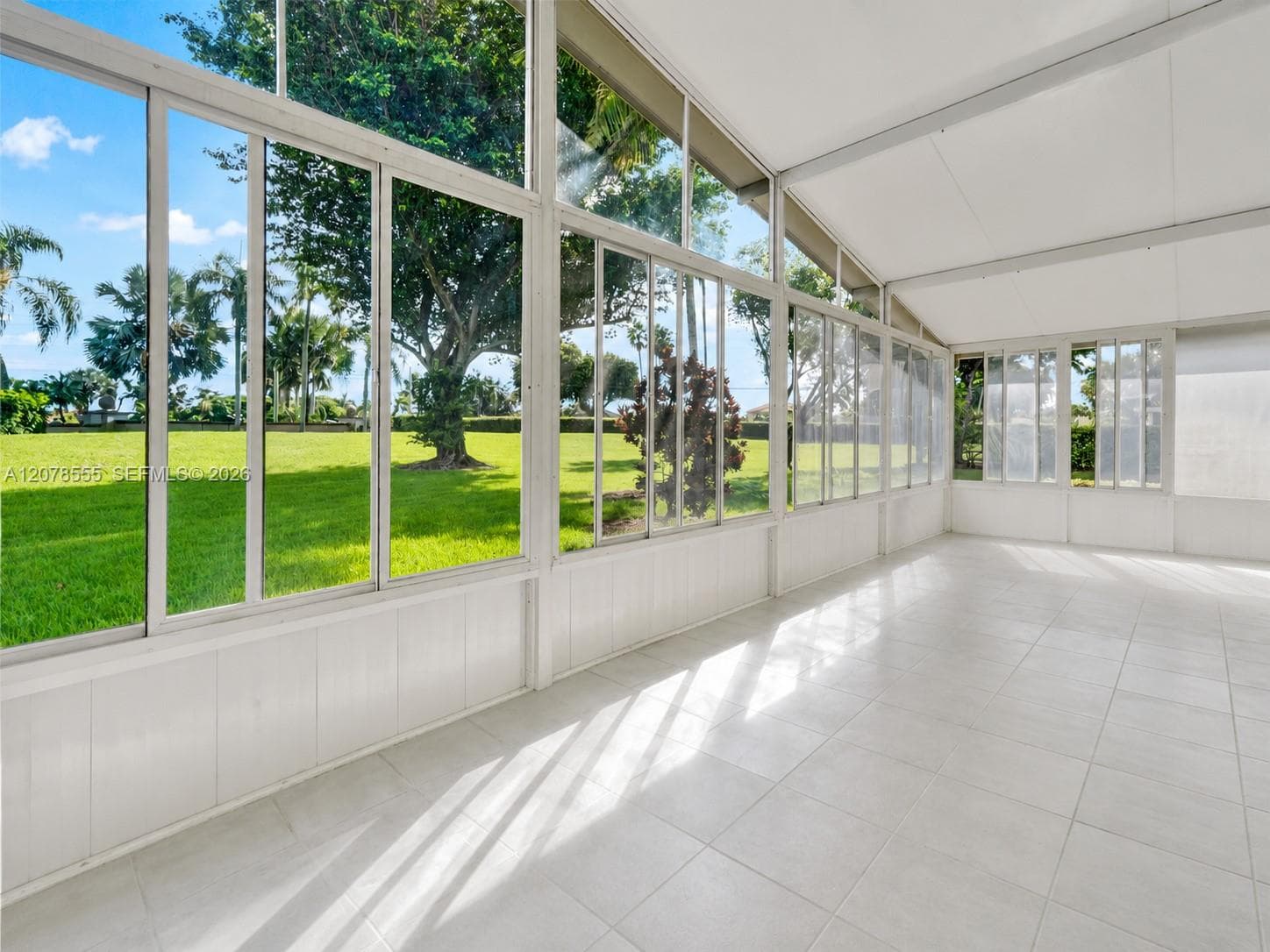 527 SE 27th Dr, Homestead FL 33033 - Homestead, FL - Photo 1