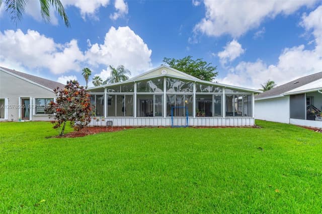 527 SE 27th Dr, Homestead FL 33033 - Homestead, FL - Photo 5