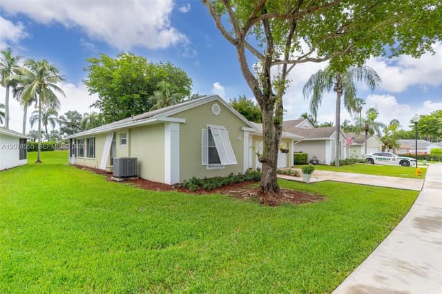 527 SE 27th Dr, Homestead FL 33033 - Homestead, FL - Photo 4