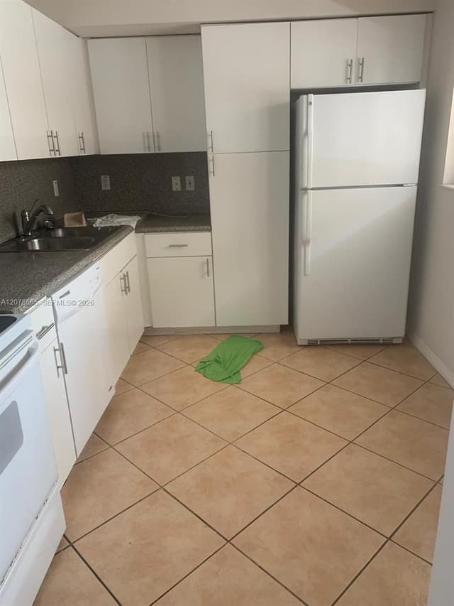 8888 Collins Ave # 206, Surfside FL 33154 - Surfside, FL - Photo 5