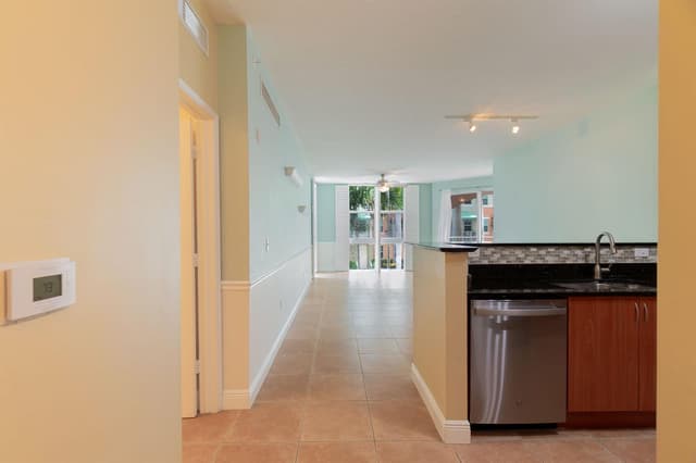 804 E Windward Way # 211, Lantana FL 33462 - Lantana, FL - Photo 3