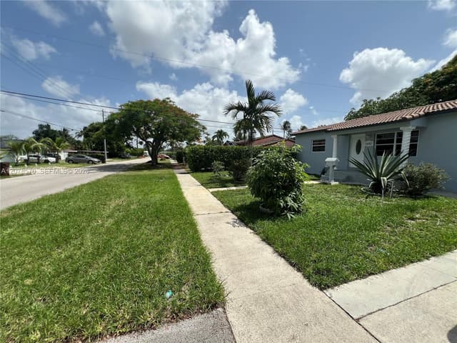 5490 W 2nd Ave, Hialeah FL 33012 - Hialeah, FL - Photo 3