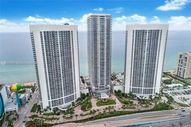 1850 S Ocean Dr # 909, Hallandale Beach FL 33009 - Hallandale Beach, FL - Photo 2