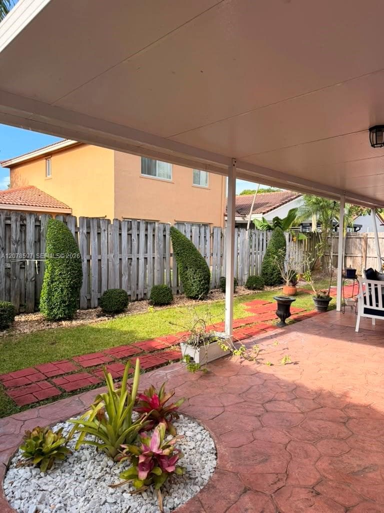 16529 SW 98th Ter, Miami FL 33196
