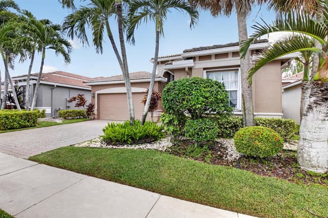 6561 PISANO Drive, Lake Worth FL 33467 - Lake Worth, FL - Photo 4