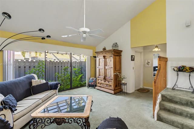1557 N 15th Ter, Hollywood FL 33020 - Hollywood, FL - Photo 5