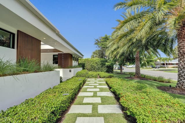 7 Tahoe Lane, Sea Ranch Lakes FL 33308 - Sea Ranch Lakes, FL - Photo 5
