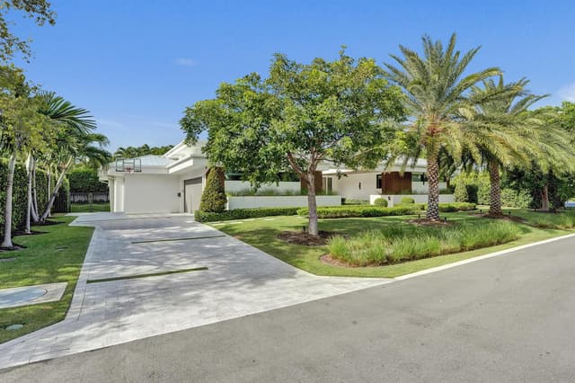 7 Tahoe Lane, Sea Ranch Lakes FL 33308 - Sea Ranch Lakes, FL - Photo 4