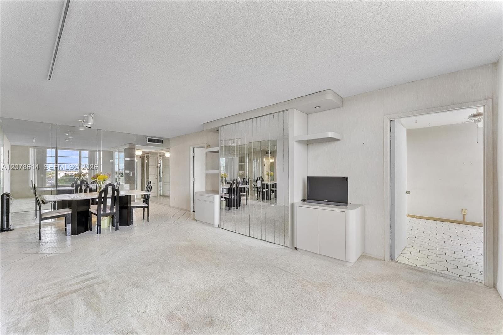 2661 S Course Dr # 805, Pompano Beach FL 33069
