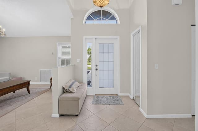 5756 Descartes Circle, Boynton Beach FL 33472 - Boynton Beach, FL - Photo 7