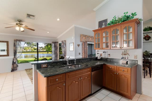 6745 Alden Ridge Drive, Boynton Beach FL 33437 - Boynton Beach, FL - Photo 5