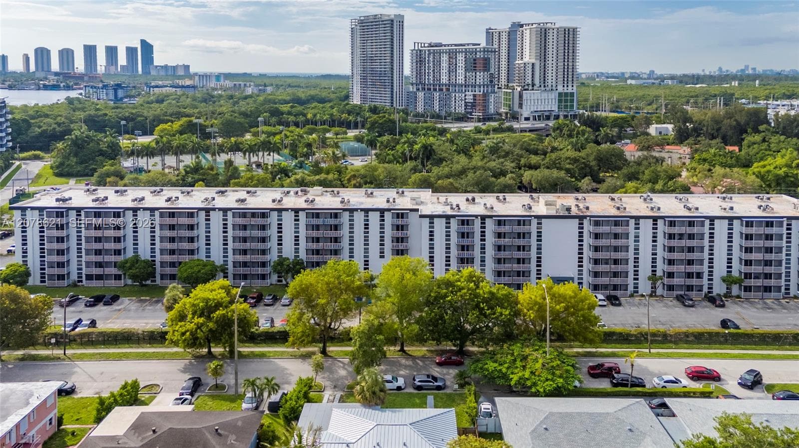 16950 W Dixie Hwy # A626, North Miami Beach FL 33160 - North Miami Beach, FL - Photo 1