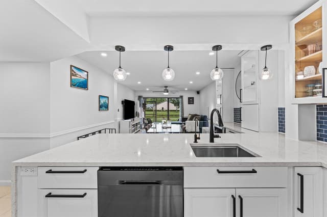 8414 Boca Glades Boulevard E, Boca Raton FL 33434 - Boca Raton, FL - Photo 6